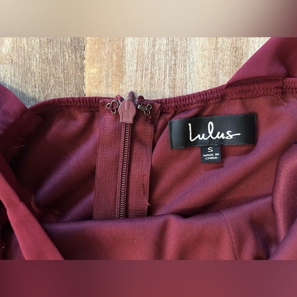 Lulu's Burgundy Dress with Halter Neck and Swing Skirt, Size Small, NWT - Picture 9 of 15